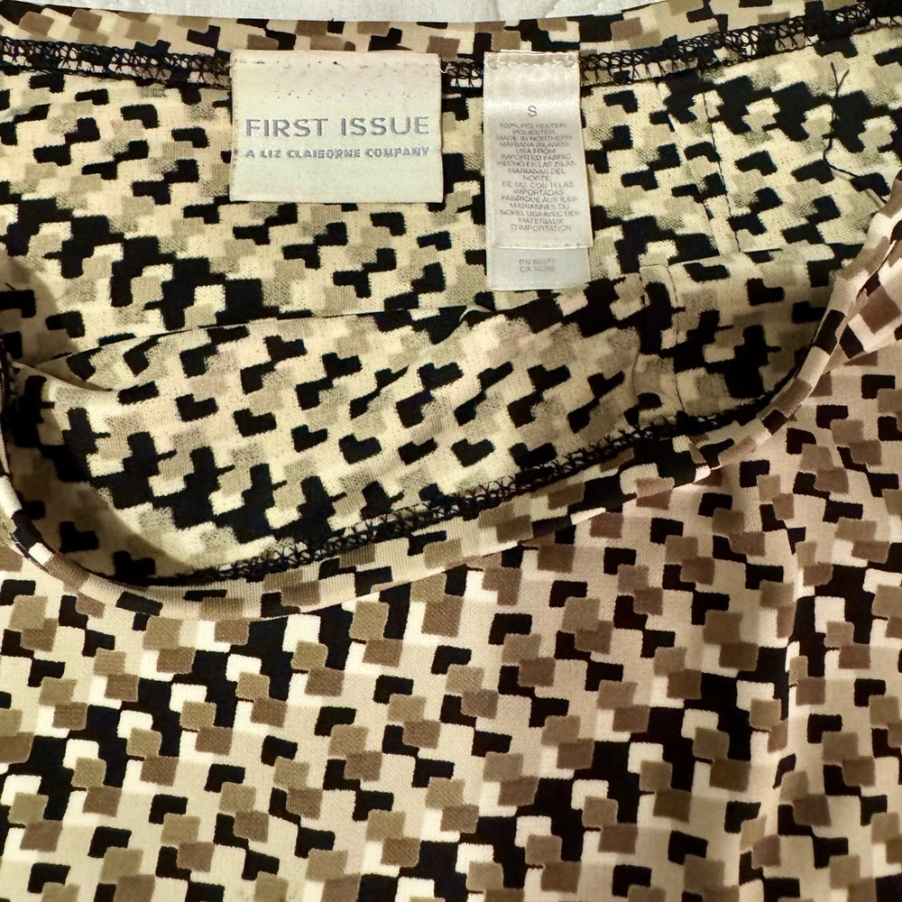Elegant Black and Tan Patterned Skirt - Picture 3 of 4